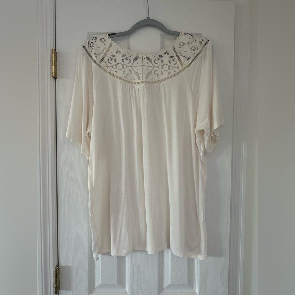 Lace cut flowy blouse